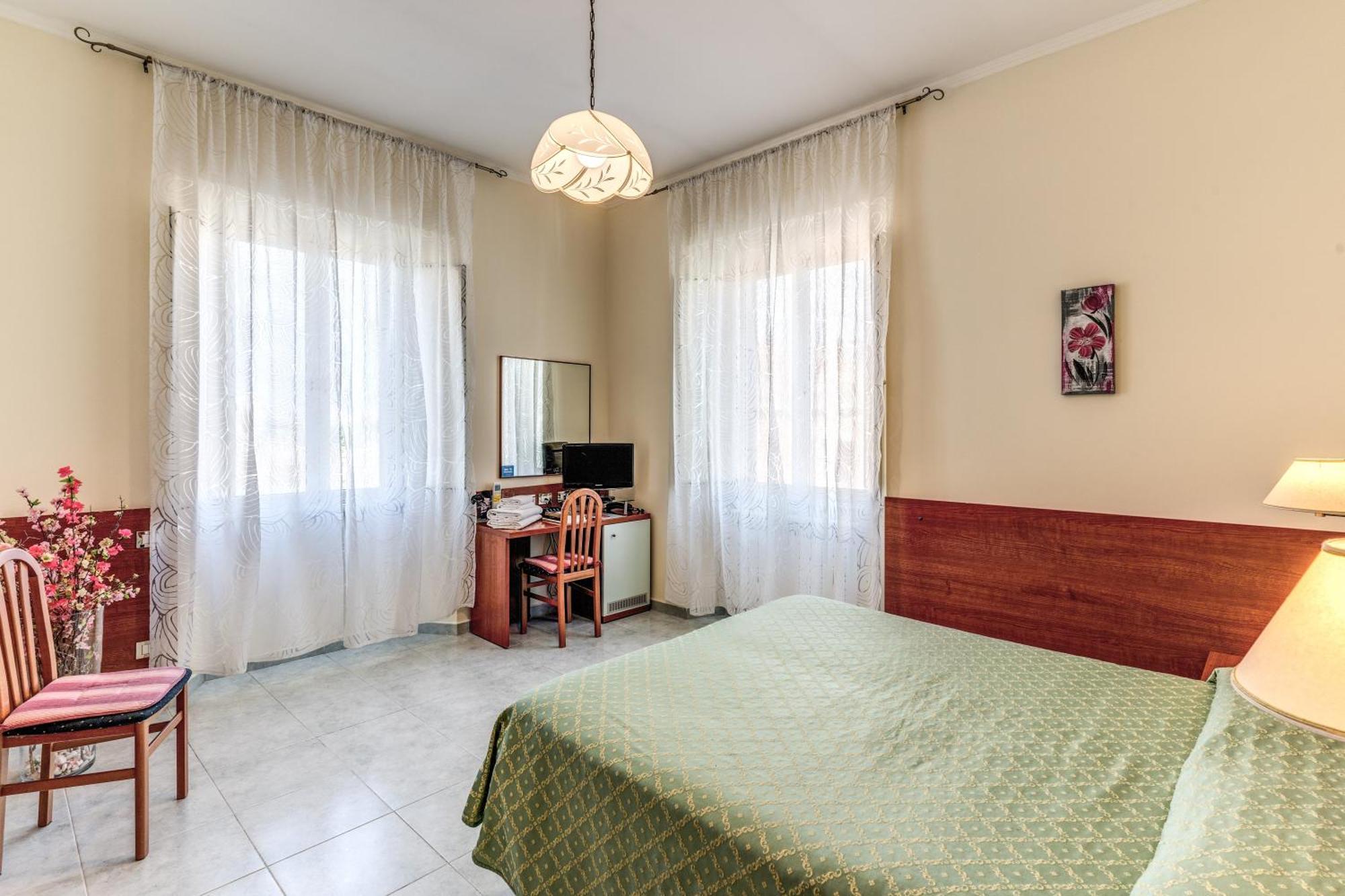 Katty Hotel *