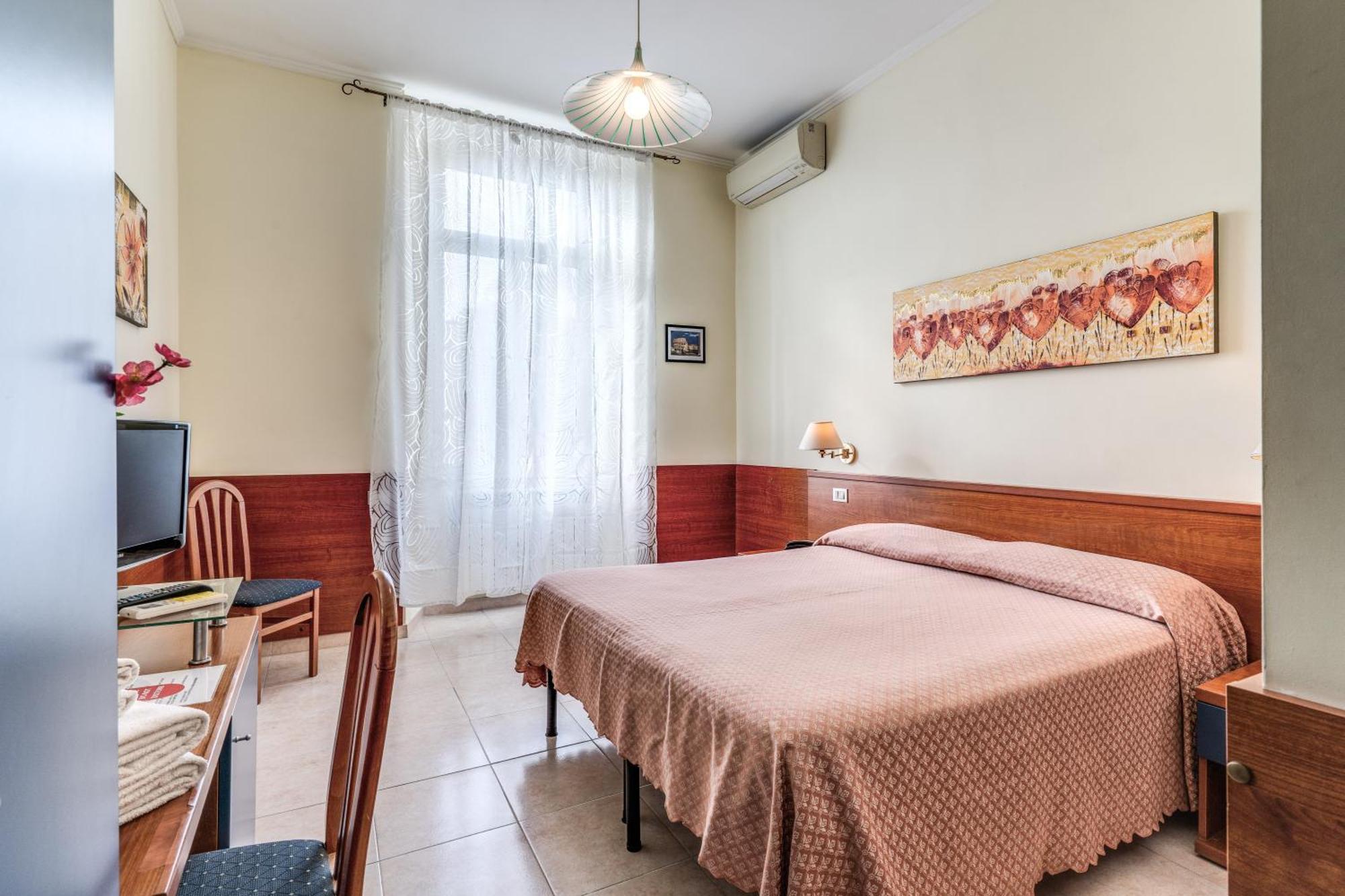 Hotel Katty *
