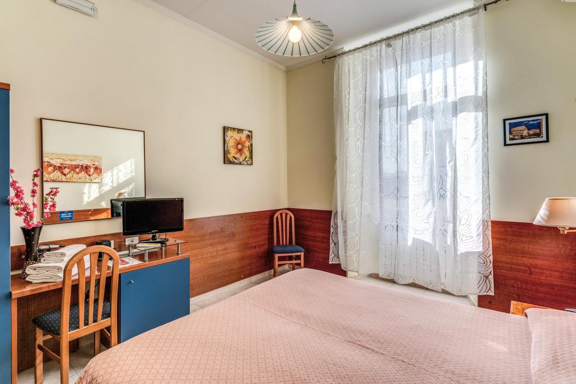 Katty Hotel *
