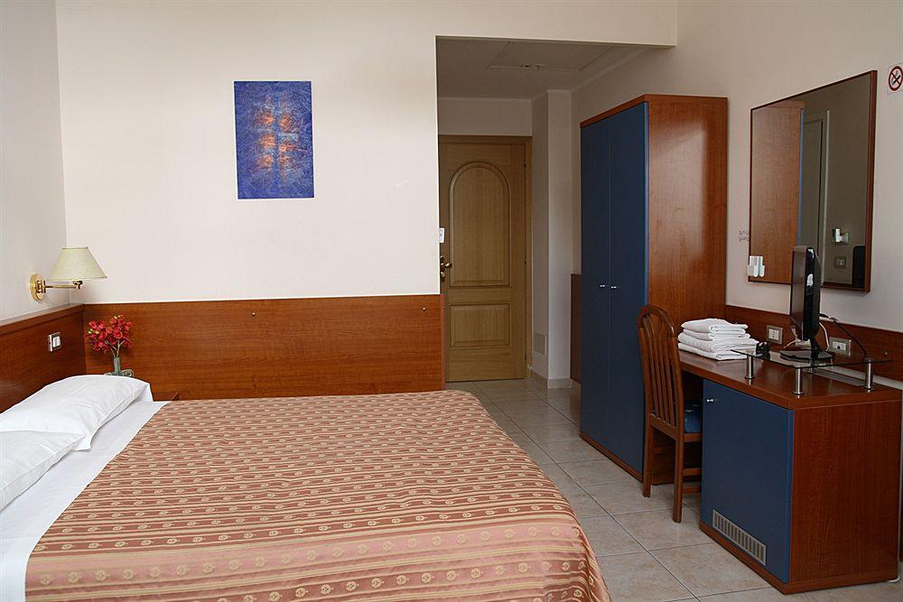 Hotel Katty *