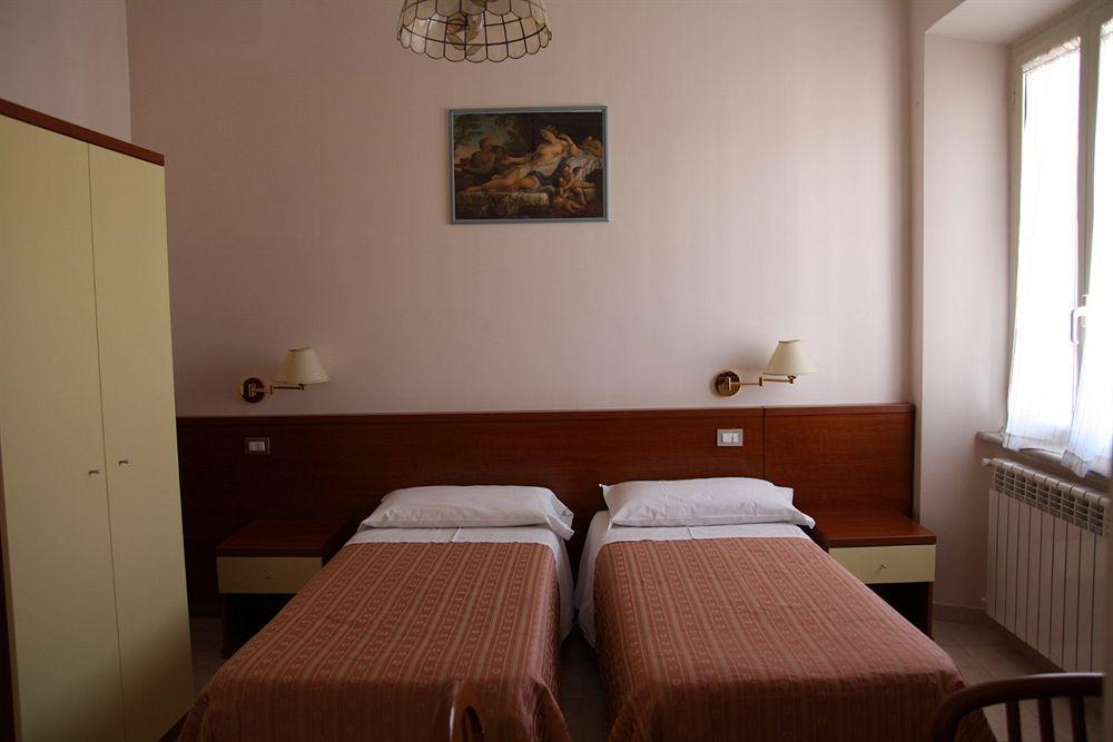 Hotel Katty *